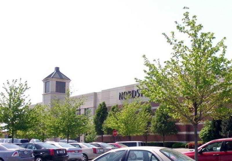 Courtyard By Marriott Dulles Town Center Hotel Sterling Buitenkant foto